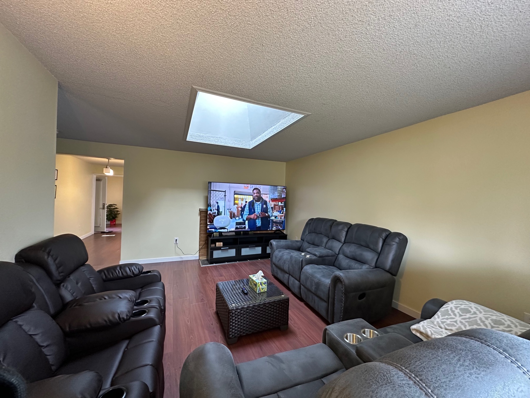 Home 2 living room seating area