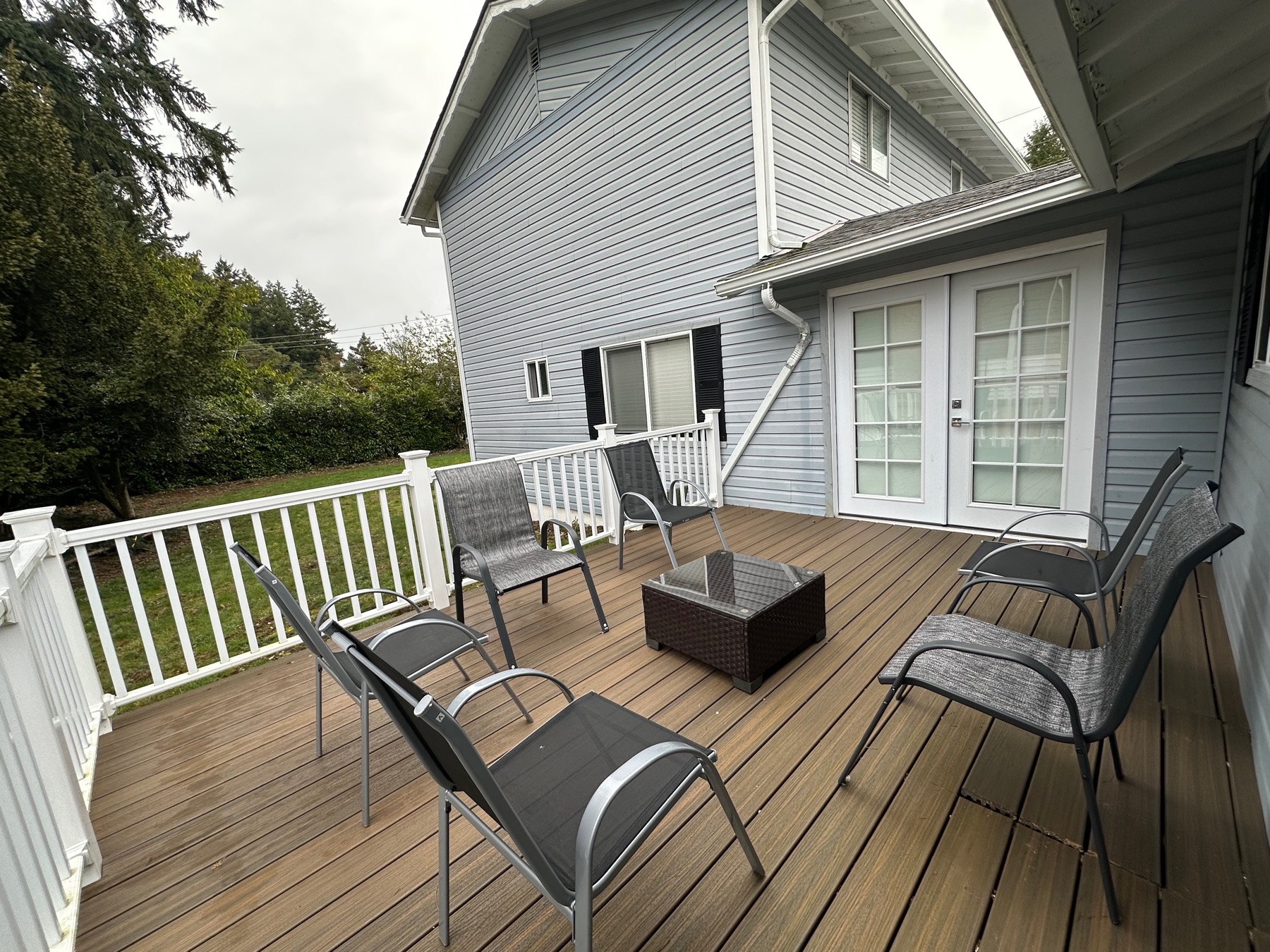 Home 2 landscaped exterior