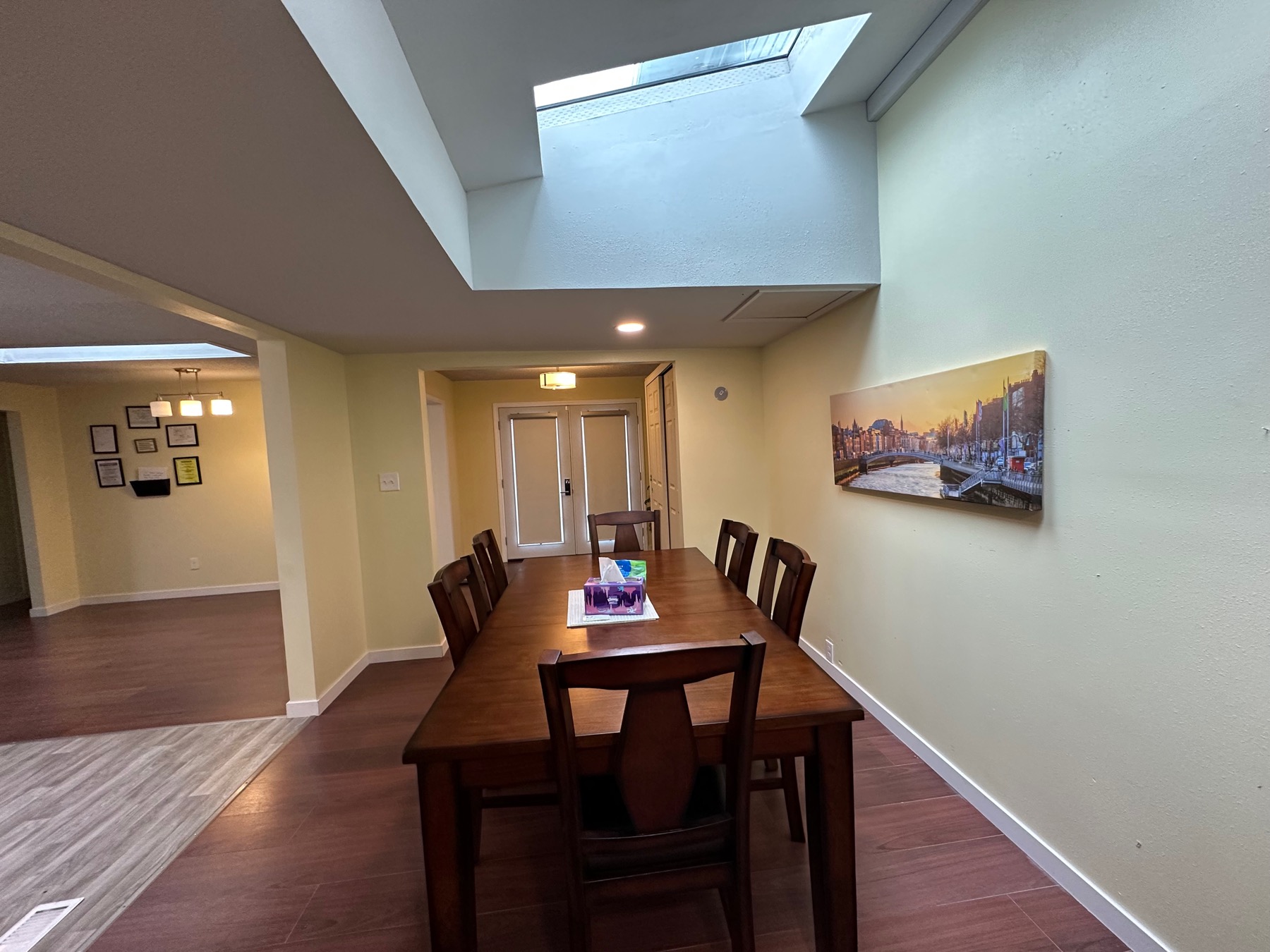 Home 2 TV and living room area